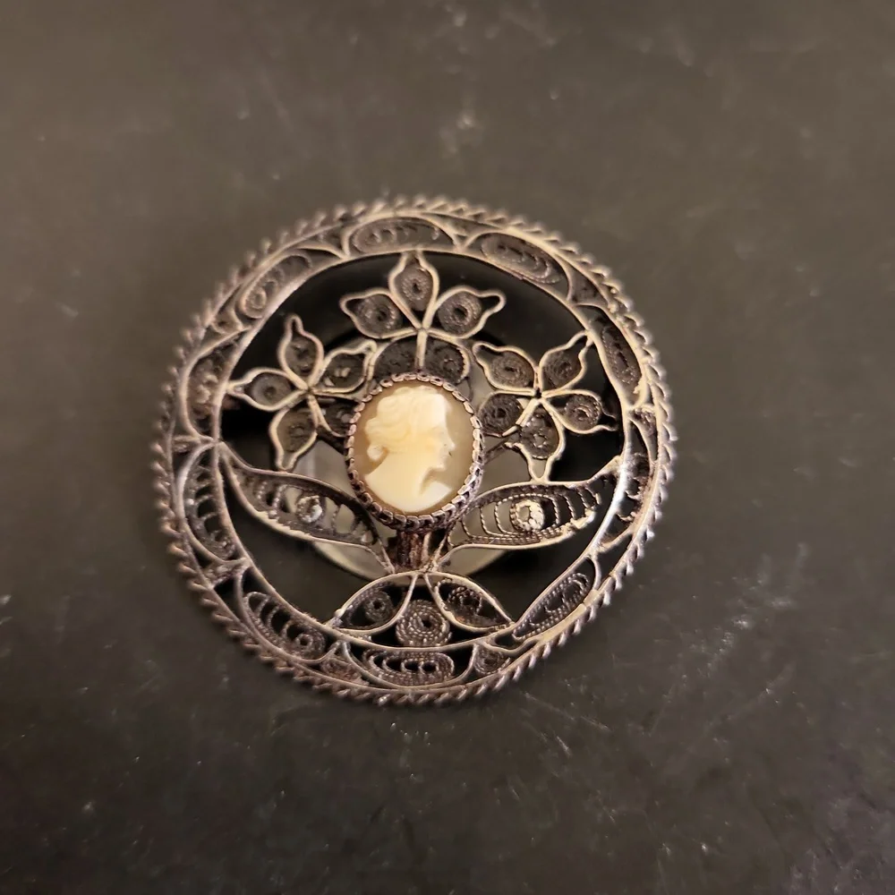 Antique Sterling Silver Victorian Cameo Brooch 1.75